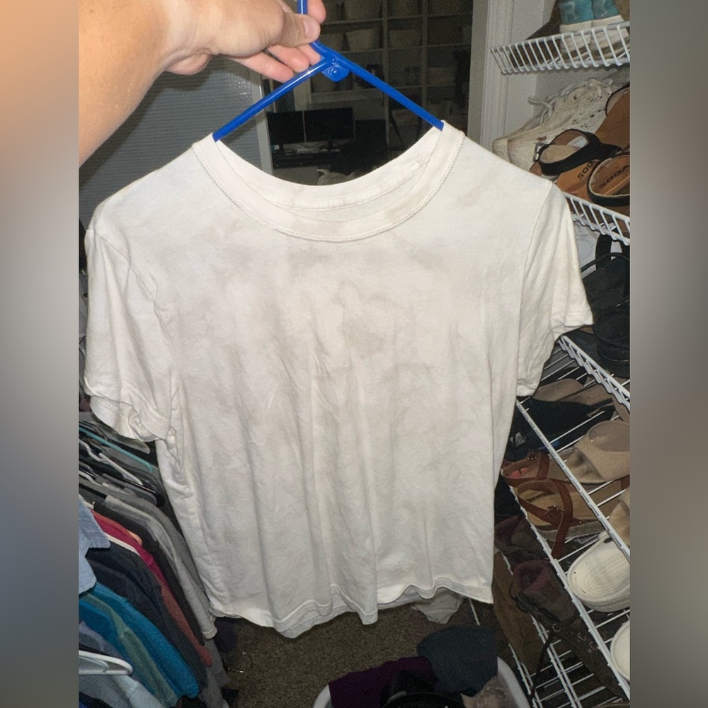 Abercrombie marble tshirt
